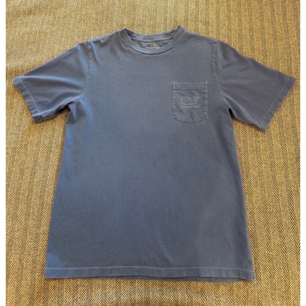 HOTTT DEAL!! Vineyard Vines Youth Blue Whale Graphic Pocket T-Shirt L 100% Cotto